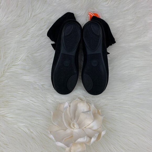 Faux Suede Soft Slouch Boot With Bow Accent Non-Marking Soles New With Tags - Picture 6 of 8